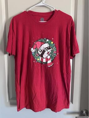 Buc-ee’s Christmas Never Calm Always Bright Adult T-Shirt Size L Red Bucees
